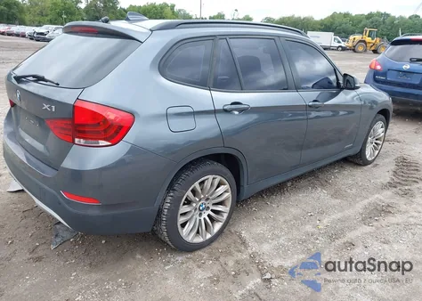 2015 BMW X1 xDrive28I из США, поврежденный, VIN WBAVL1C57FVY34379